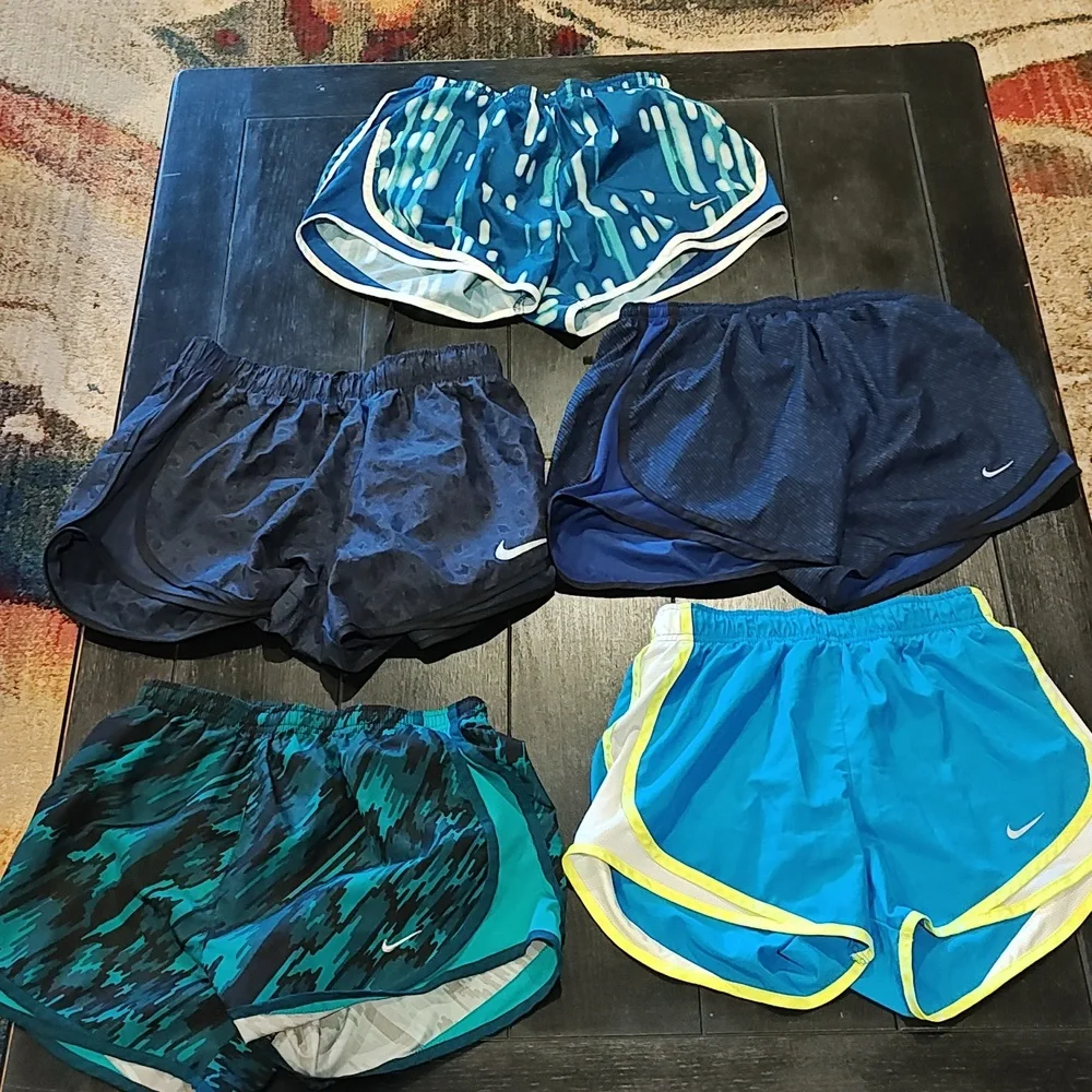 5 pair Nike Dri fit shirts size Small - Picture 1 of 16